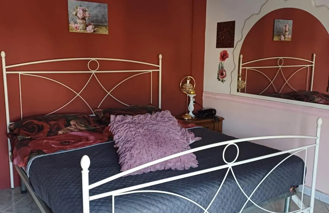 B&B Cleopatra-1
